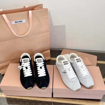 MIUMIU缪缪 2024早春平底系带阿甘德训鞋