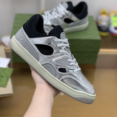 Gucci古驰 采用牛皮+透气网标志性情侣款球鞋