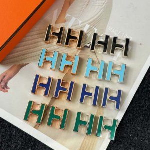 ??新品?? 新款?? 爱马仕HERMES字母H耳钉耳环