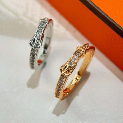 ??新品?? ??原单货 ??爱马仕HERMES满钻皮带扣戒指 ??