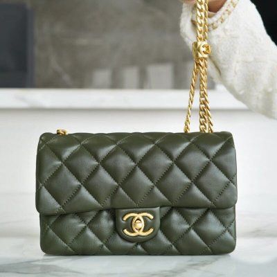 CHANEL 22K 新款调节扣口盖包 AS3393橄榄绿