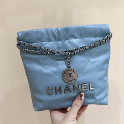 CHANEL 23S 春夏系列 mini 22 bag AS3980浅蓝色