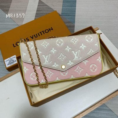M81359 LV POCHETTE FéLICIE 链条包
