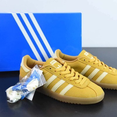 阿迪达斯Adidas Originals Bermuda Trainers 百慕大系列经典复古德训风休闲运动板鞋“反绒土黄米白生