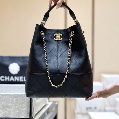 CHANEL 25A全皮手挽Hobo AS5636