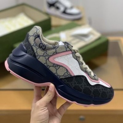 GUCCI古驰 G家女款Rhyton运动鞋