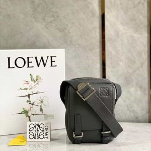 Loewe超小号Military Crossbody军用斜挎包 B553P59X01灰色