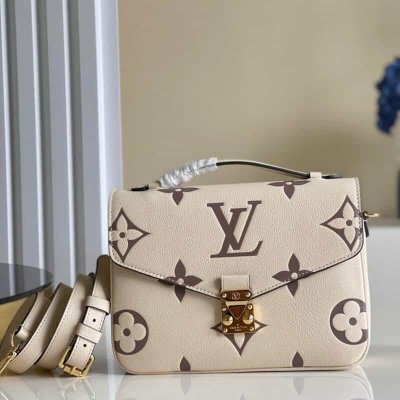 Louis Vuitton LV 2021春季Pochette Metis邮差包 M45596