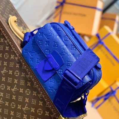 Louis Vuitton LV S Lock 邮差包 M58488蓝色