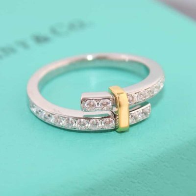 新款??TIFFANY&Co.蒂芙尼Edge系列分色戒指