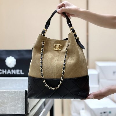 CHANEL 25A麂皮拼色竖款Hobo AS5636