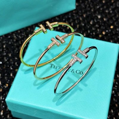 带钻 ??Tiffany&co 蒂芙尼 经典款T字系列 带钻银色玫瑰金双T手镯 ??