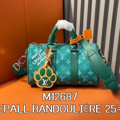 【原单精品】M12687绿色 男包枕头包speedy系列 KEEPALL BANDOULIèRE 25手袋