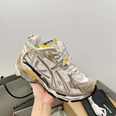Balenciaga巴黎世家 Runner|2023七代??.??复古做旧老爹运动鞋