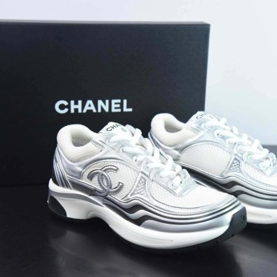 Chane/香奈儿 法国奢侈品品牌 2023 Cruise Logo Casual Low 系列克鲁斯轻便复古老爹风百搭休闲运