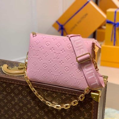 Louis Vuitton LV Coussin PM 链条斜挎包 M59276玫瑰粉