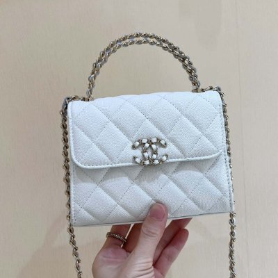 CHANEL 23P 春夏预告系列 Kelly牛皮手柄包 AP3237白色