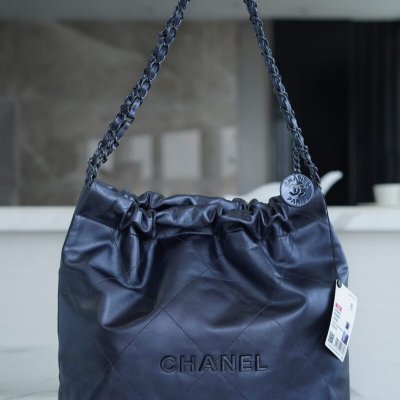 CHANEL 22 小号手袋 AS3260金属蓝