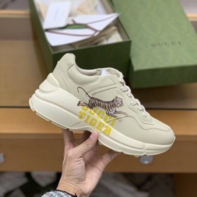 Gucci古驰 象牙色皮革【G家高版本】男女款复古运动鞋