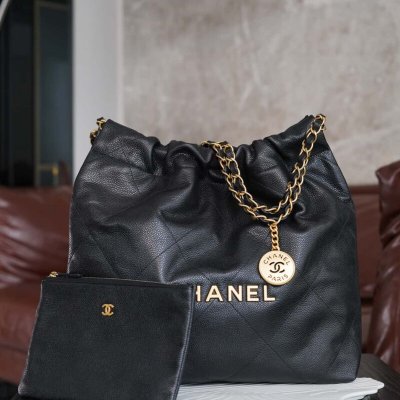 CHANEL 24b新款荔枝纹 22手袋 小号黑色金扣 AS3260