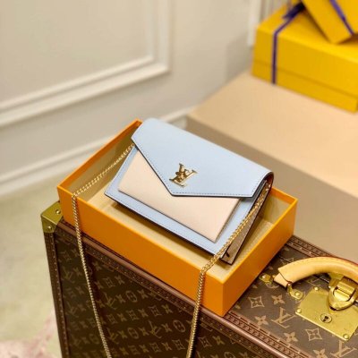 M81436蓝色（63471）本款 Mylockme Pochette 链条包