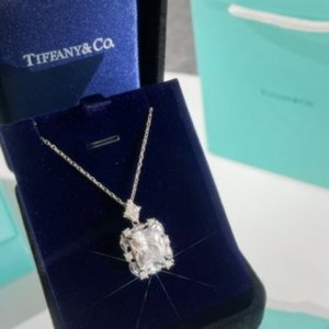 新款??TIFFANY&Co.蒂芙尼方形项链 新款??TIFFANY&Co.蒂芙尼方形项链